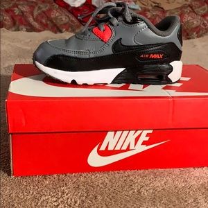 Used Nike shoes